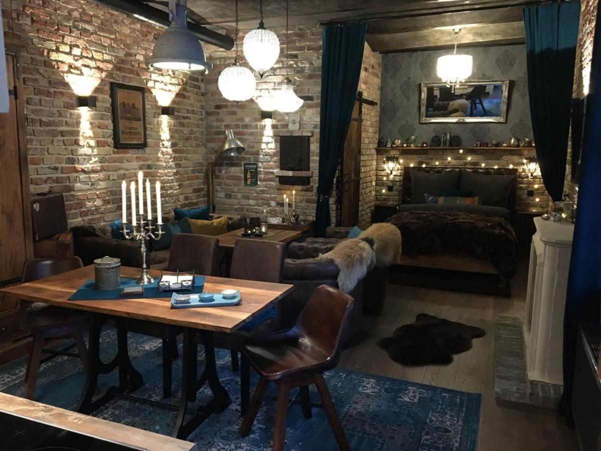 Friendly Home - Special Doppelappartement "Old Bakery" Koeln Bonn Phantasialand Brenig Экстерьер фото